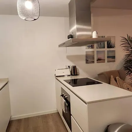Apartment 2 Bed Luxury In Estepona, Parking & Pools *