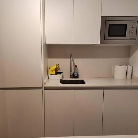2 Bed Luxury In Estepona, Parking & Pools Apartment *